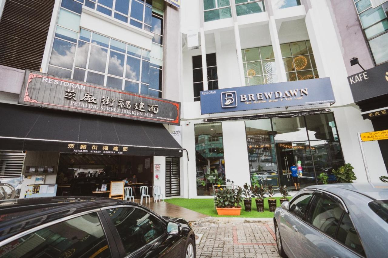 Hashtag.Capsule.Hostel Johor Bahru Exterior foto